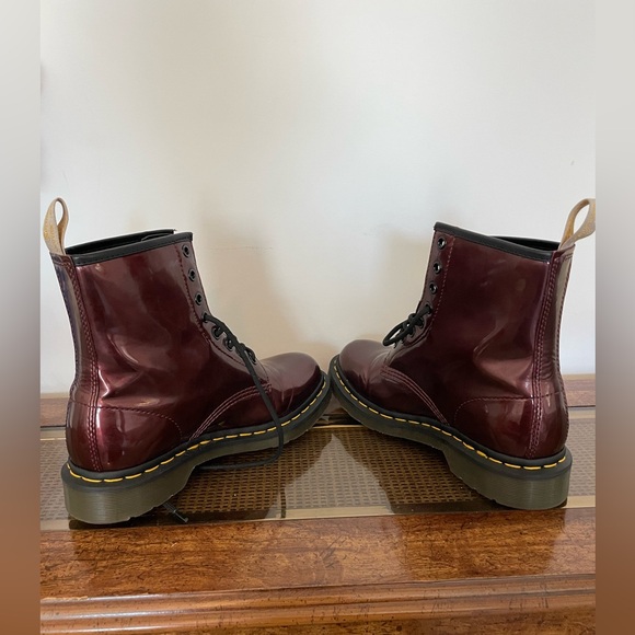 Dr. Martens Chrome Doc Martens - Picture 4 of 9